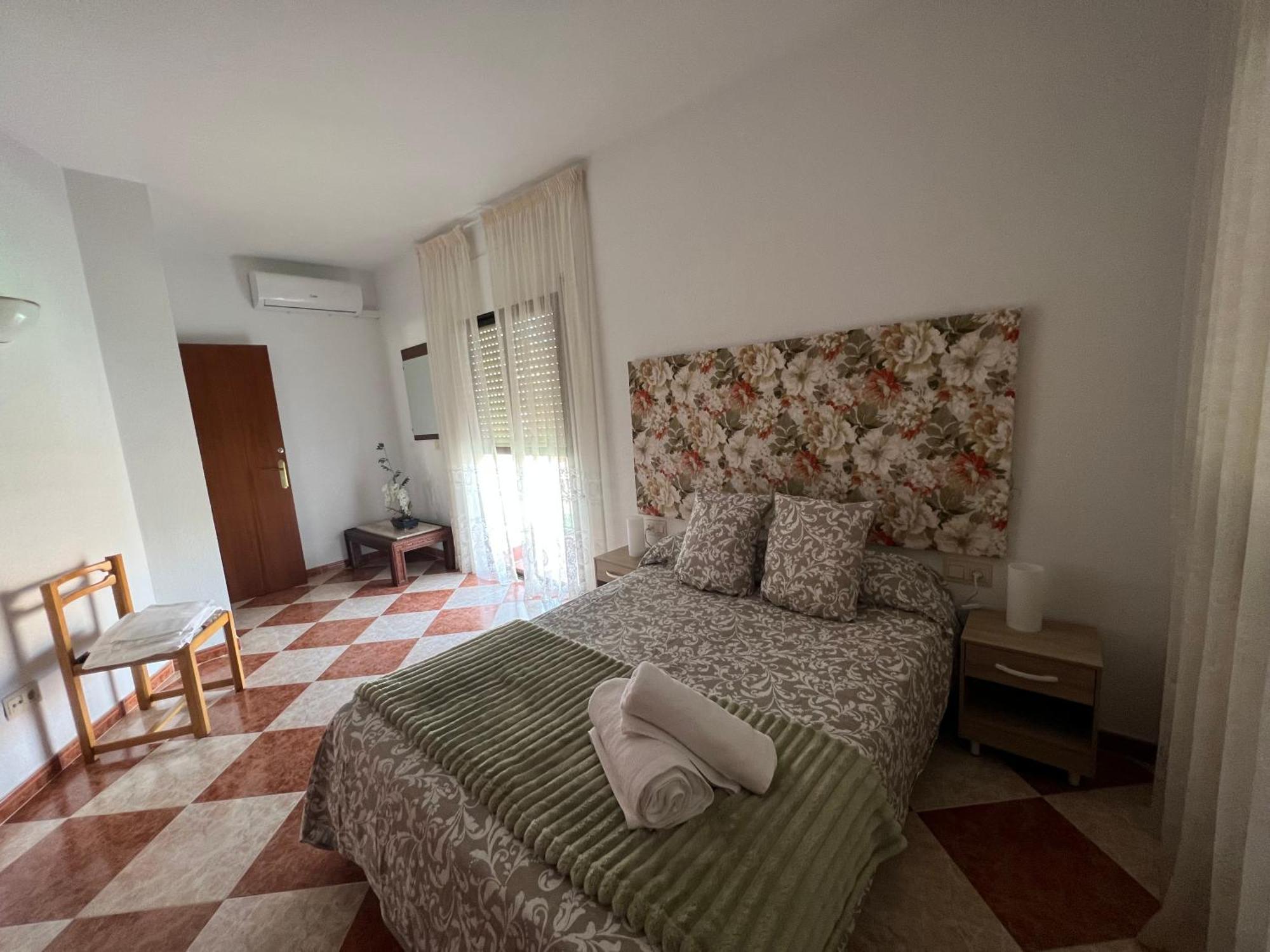 Casa Grande En Cordoba, Pueblo De La Victoria , 6 Dormitorios Zewnętrze zdjęcie