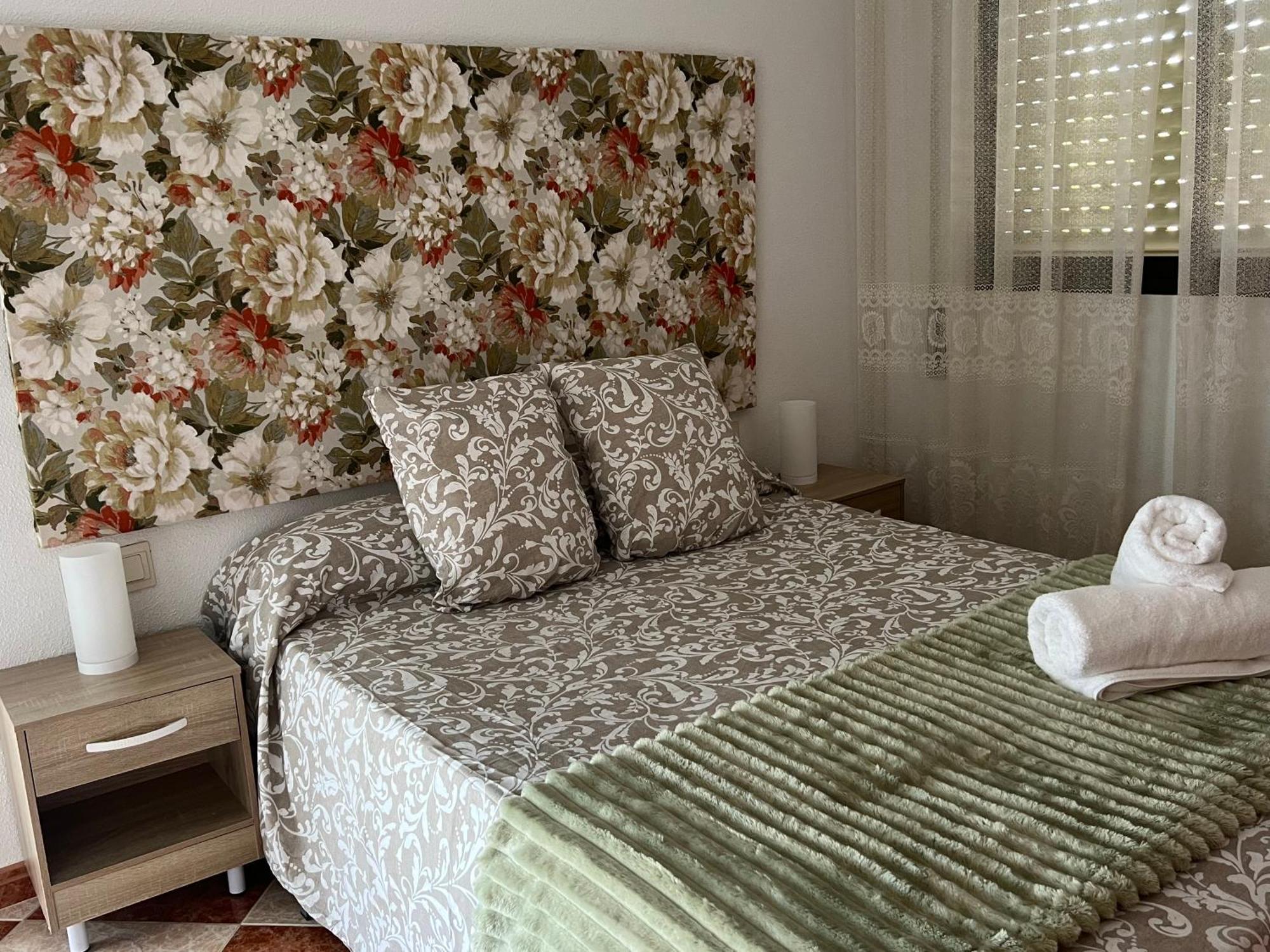 Casa Grande En Cordoba, Pueblo De La Victoria , 6 Dormitorios Zewnętrze zdjęcie